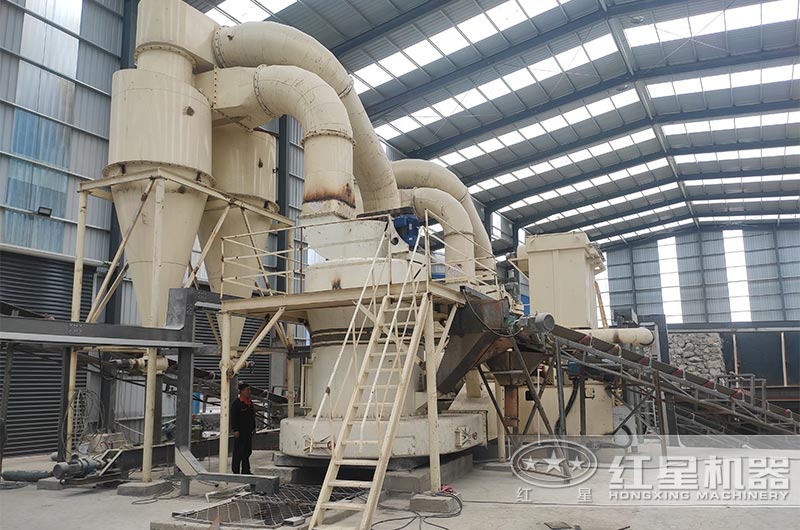 雷蒙磨粉機現場實拍 雷蒙磨粉機現場實拍