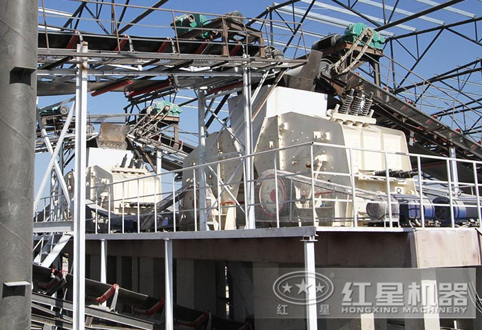 河北大型砂石廠反擊式破碎機(jī)現(xiàn)場 河北大型砂石廠反擊式破碎機(jī)現(xiàn)場